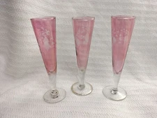 Vintage 3 Set Pink Etched Glass Bud Vase With Floral Design Home Table Decor
