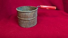 VINTAGE METAL SIFTER WITH RED WOOD HANDLE KITCHENWARE 