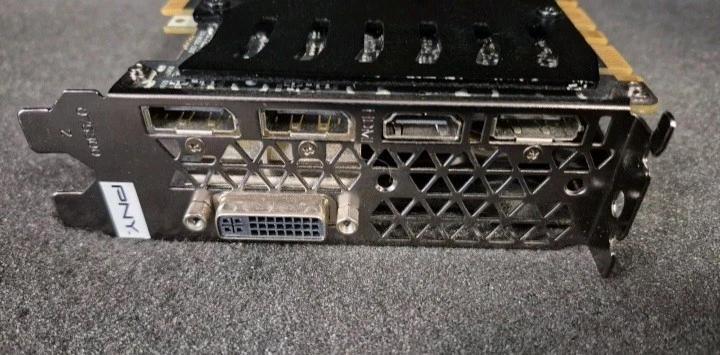 PNY NVIDIA GTX 980 Ti 6GB Graphics Card - Image 3 of 4