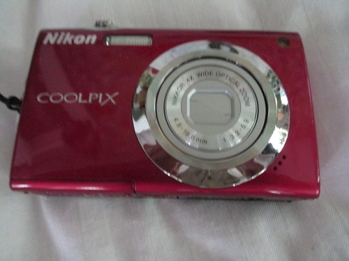 Nikon Coolpix S4000 Touchscreen 12MP Plum Digital Camera w Battery Charger Works - Picture 6 of 9