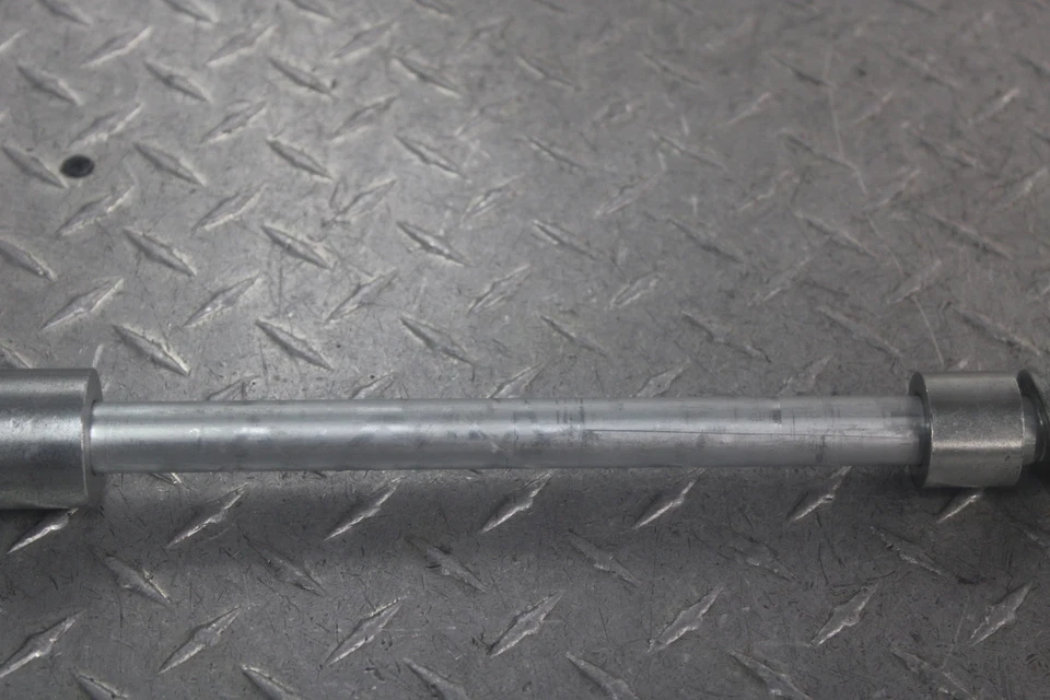 1999 SUZUKI SAVAGE 650 LS650P REAR WHEEL AXLE 64711-24B02 - Image 3 of 4