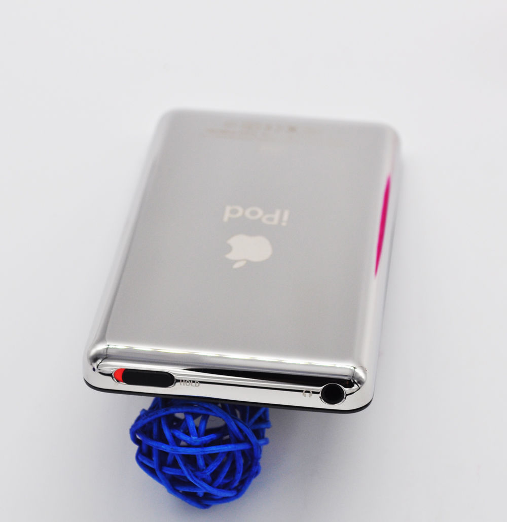 Apple iPod classic 6th Generation Silver (with Personal Engraving