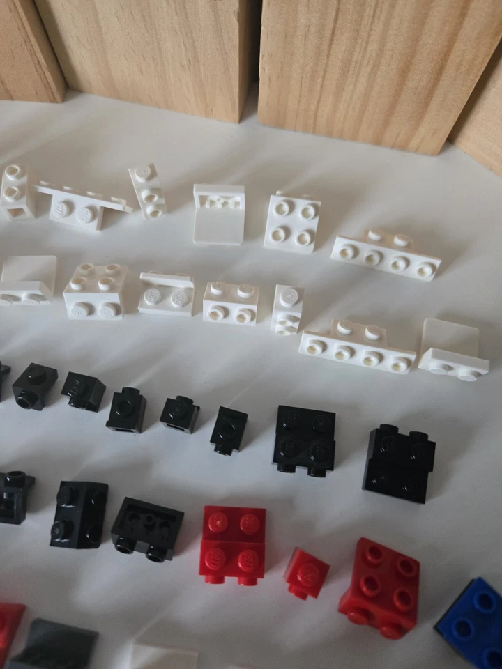 Lego Ladrillos 50 4175 Escalera 41682 Bisagras Soporte Blanco Negro Gris Rojo Azul Suelto Foto 4 de 4