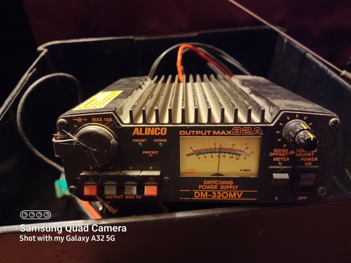 ◆ALINCO DC POWER SUPPLY DM-330MV◆ dm330mve.jpg