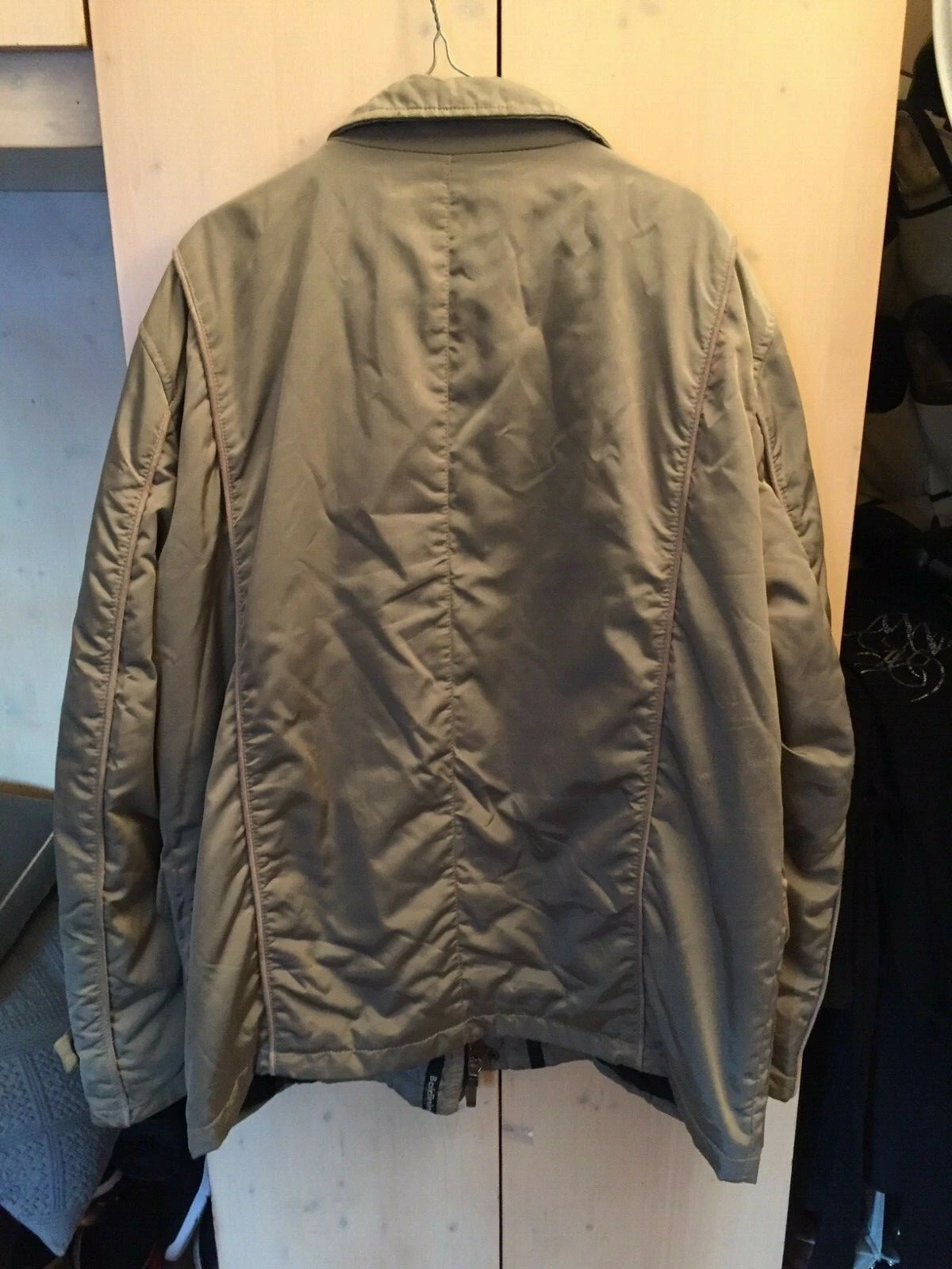 BALDININI MEN'S LUXURY BEIGE PADDED HOOD JACKET ORIGINAL 54 IT - product detail image 9