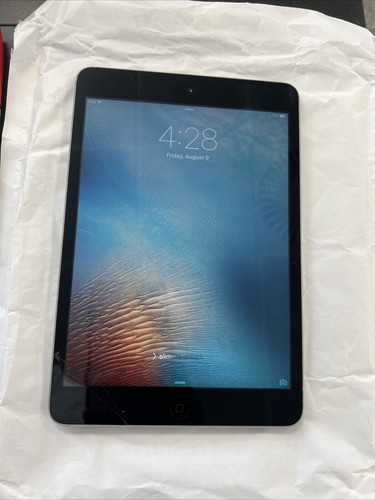 Apple iPad Mini 1st Gen 16GB Space Grey - Fully Wiped. Cracked - Picture 2 of 6