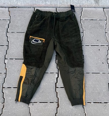 Nike NWT Jogger Pants Mens XL Green Sherpa Fleece Quilted Pockets Sportswear