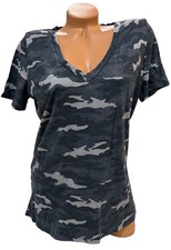 Victorias Secret PINK Gray Camo Print Tee Shirt Super Soft Logo Dog Size Large