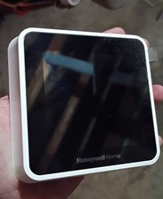 Honeywell T5 7-Day Smart Wi-Fi Thermostat Geo...