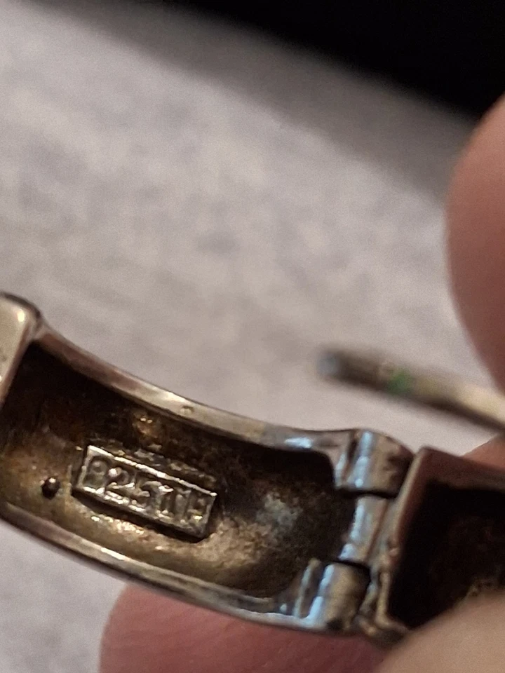 Маленькие обручи из стерлингового серебра 925 пробы с сапфиром 3⁄4 дюйма - Изображение 3 из 3