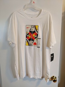 nike card t shirt