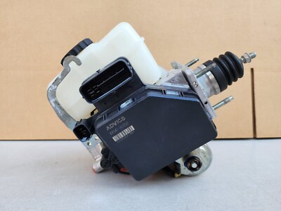 2011 Lexus GX460 ABS Anti-Lock Brake Pump 89541-60350 OEM L62312