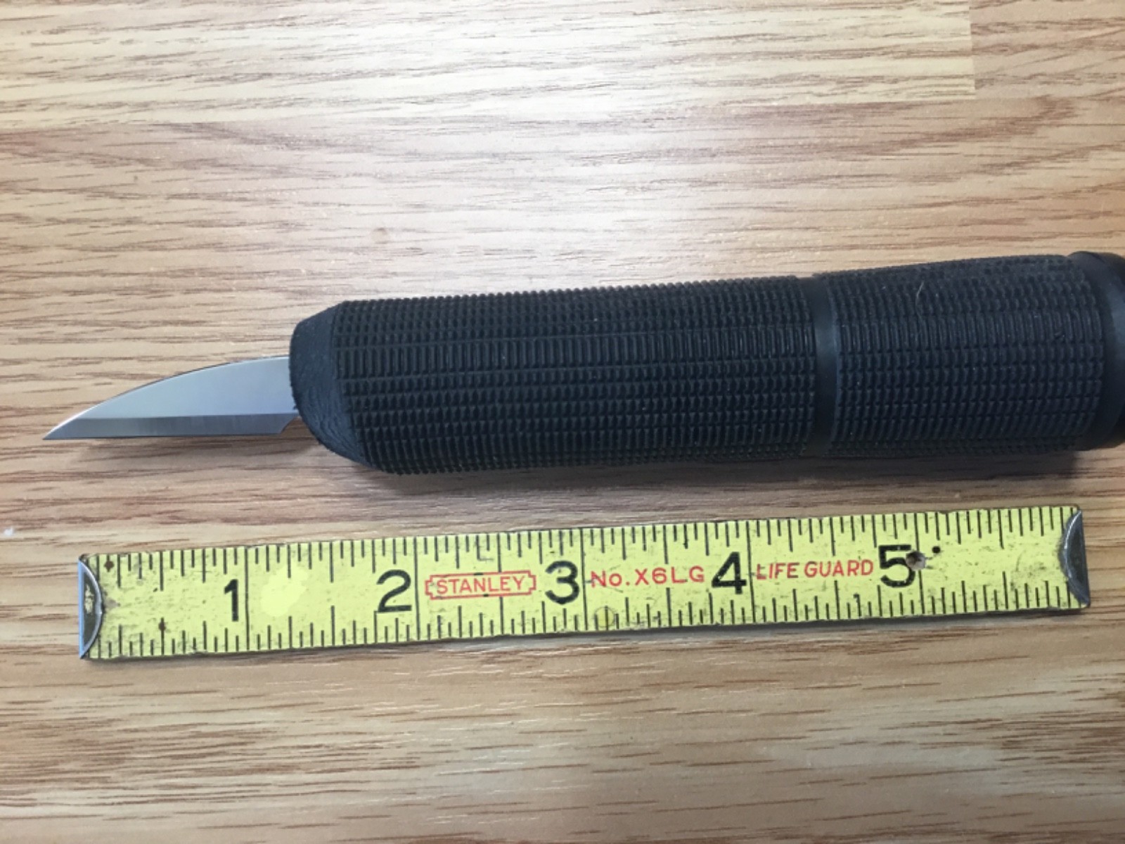 Wood carving knife, Get A Grip handle. 1 1/2” blade by Tom Ellis   Carving sharp