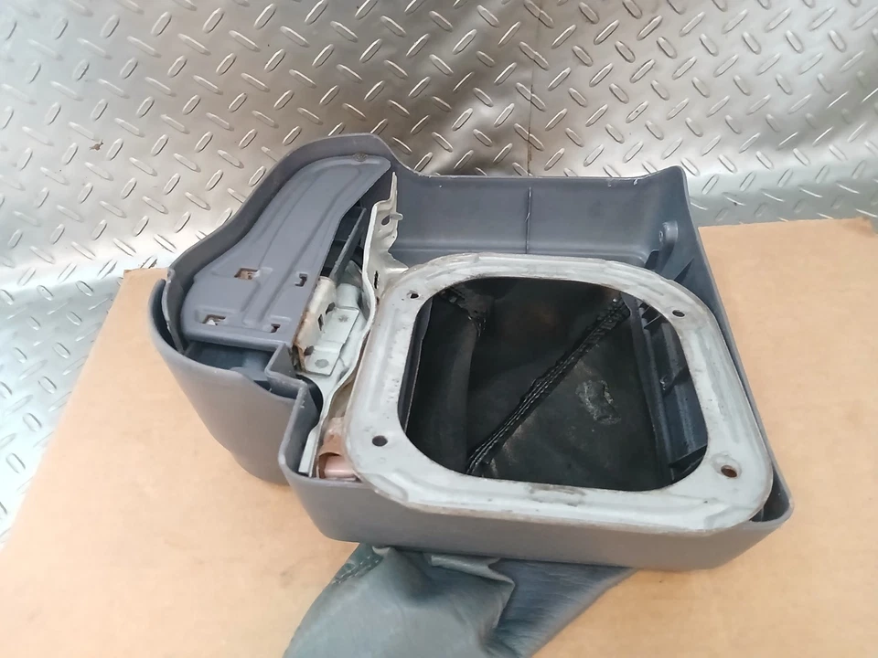 1996-2002 TOYOTA TACOMA CENTER FLOOR CONSOLE SHIFTER BEZEL & CUP HOLDER (GRAY) - Image 3 of 4