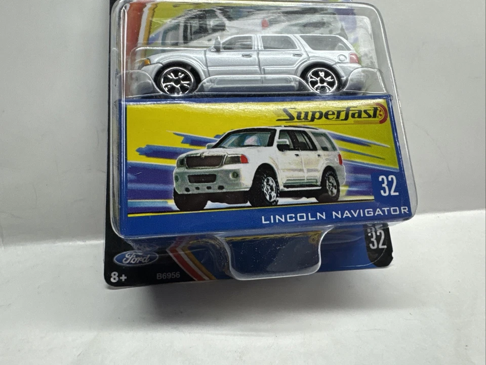 Lincoln Navigator Matchbox 2004 35th Superfast #32 en blanco 1/15.000 Foto 2 de 4