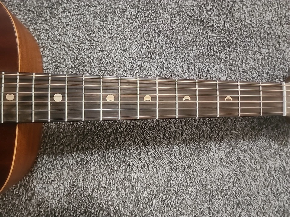 Luna WABI E FOLK Acoustic Electric Solid Top Folk Guitar - Sample - Image 4 of 4