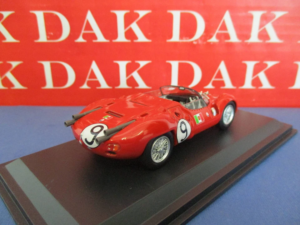 Die cast 1/43 Modellino Auto Maserati Tipo 63 N9 24H Le Mans 1961 Vaccarella - Immagine 3 di 4