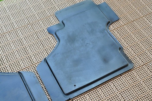 Genuine Honda Acty Truck Van rubber floor mat for HA5 HA6 HA7 HH5 HH6 - Picture 18 of 23