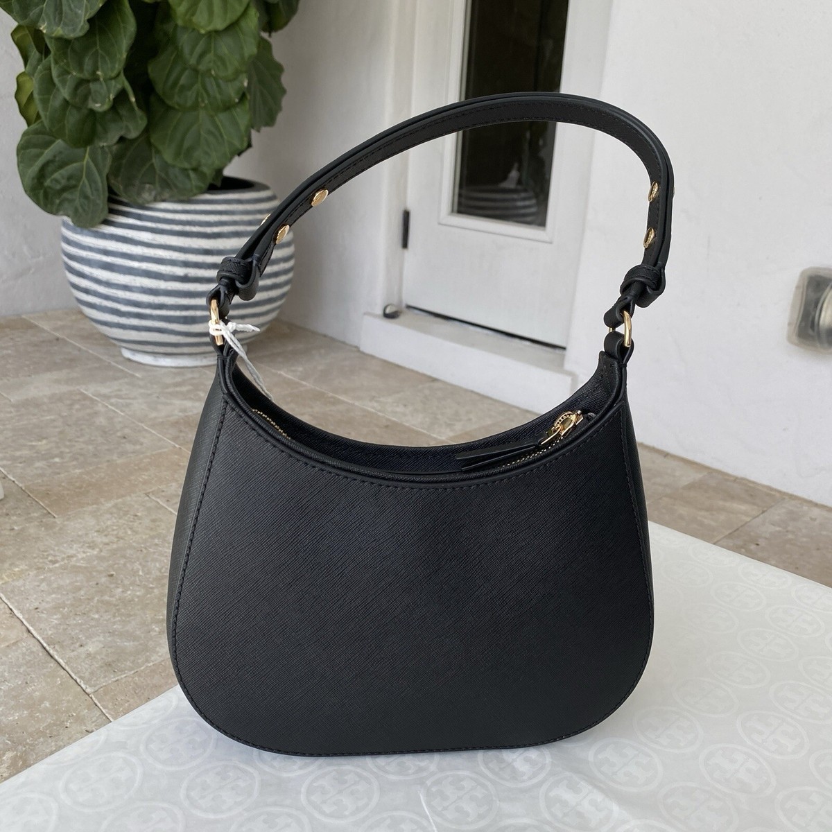 新作★Tory Burch Emerson Shoulder Bag 150258 Tory Burch 150258 Emerson Moose Brown Saffiano Leather With