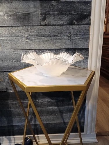 Fenton silver leaf ruffled edge bowl