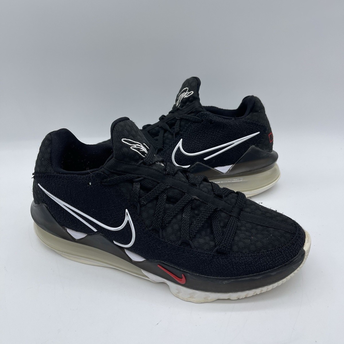 Nike Lebron 17 Low Men's Size 8.5 CD5007-002 Basketball Sneakers