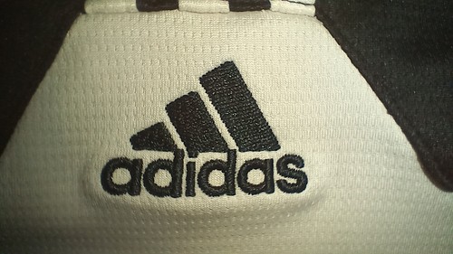 - VINTAGE - ADIDAS - YOUTH M 10/12 - BLACK ATHLETIC BASKETBALL SHORTS OLD SCHOOL - Picture 6 of 9