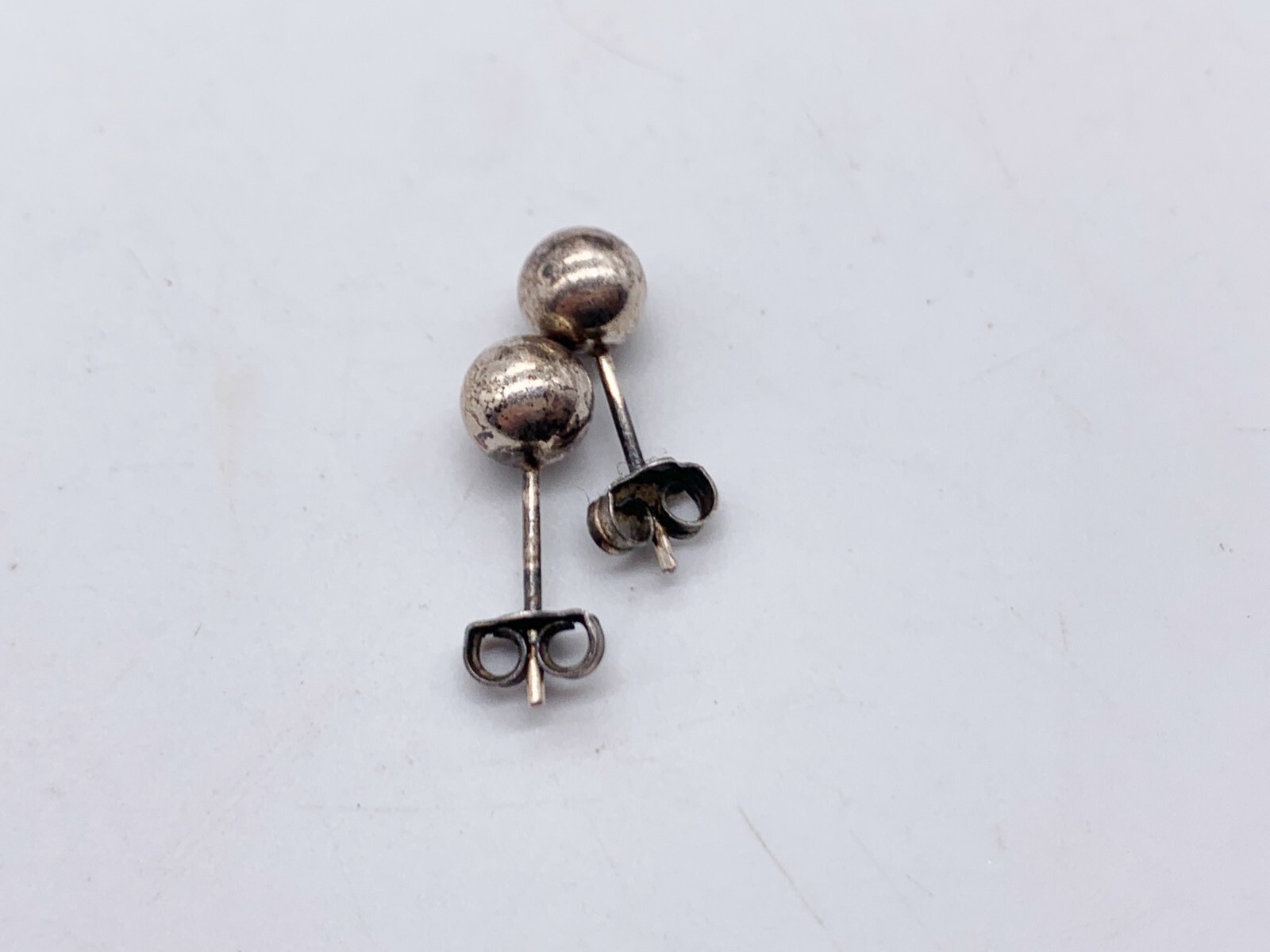 VINTAGE SOLID STERLING SILVER SMALL STUD BALL BAU… - image 3