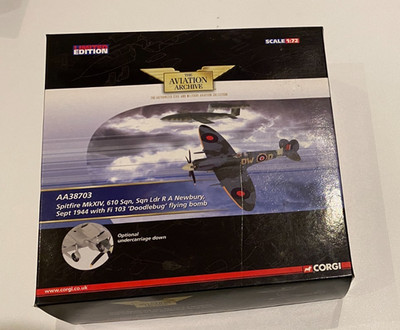 L281E Corgi AA38703 Spitfire MkXIV 610 Sep 1944 Fi 103 Doodlebug Fliegerbombe LTD
