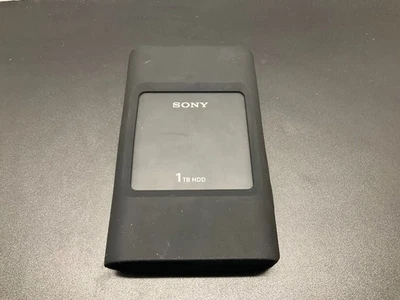 1TB Portable Hard Disc Drive with dual interface USB 3.1 (Gen 1) Type-A and C - Image 1 of 4