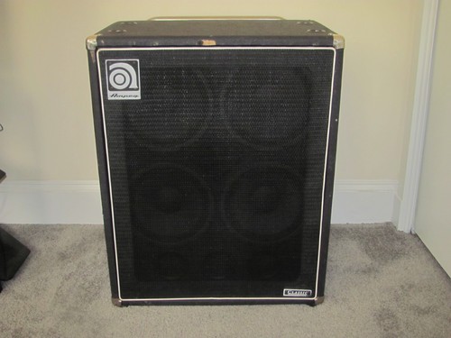 AMPEG CLASSIC SERIES SVT-410HLN 500WATT BASS CABINET W/ HORN LOCAL PICK UP ONLY