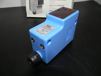 SICK Photoelectric Proximity Switch, WT30-01, NOS