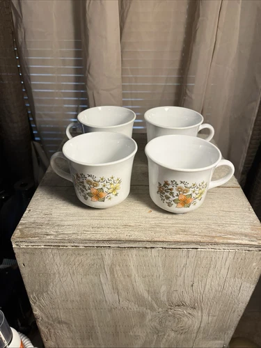 Corelle Indian Summer Coffee Cups Set Of 4 Vintage Floral 1970s 