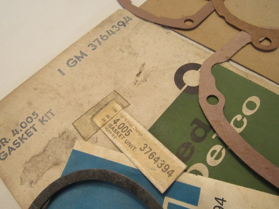 NOS 1940-54 Fleetline Master BelAir 3100 Truck 3 Sp. Trans Gasket Set GM 3764394 - Image 3 of 4