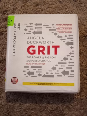 ''Grit: The Power of Passion & Perseverance'' Angela Duckworth CD Set Audiobook.