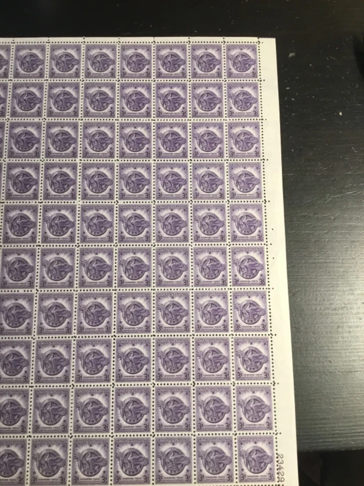 #940…HONORABLE DISCHARGE..MINT SHEET OF 100..MNH. REF#4084 - Image 3 of 4