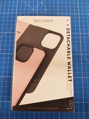 Decoded Apple iPhone 13 Pro 2-in-1-Hülle Leder Rosa