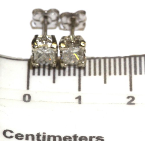 14k white gold .93ct SI2 H princess diamond mounting stud earrings - Picture 5 of 6