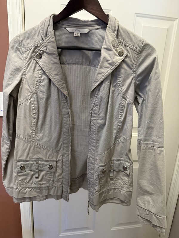 Zowy Button Zip Front Jacket Sz 4 Color Aspen 70% Cotton 27% Polyester 3% Lycra