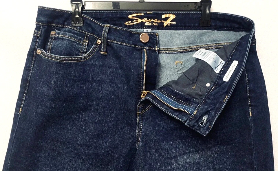 Seven7 Sunset Bermuda Shorts Womens 16 Blue Dark Wash Denim - Image 2 of 4