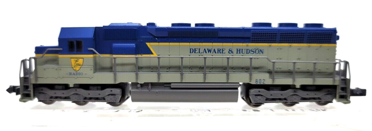 N Kato 176-317 EMD SD45 Delaware & Hudson Loco #802 (Tested) NIB