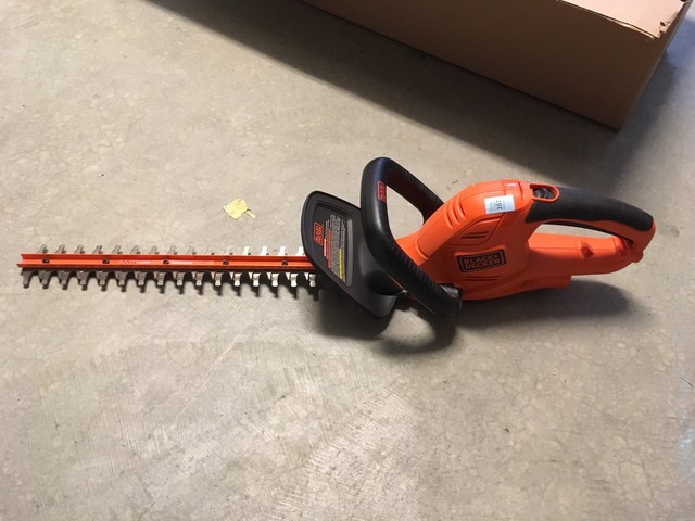 Black Decker Ht20 3 8 Amp Hedge Trimmer 20 Inch For Sale Online