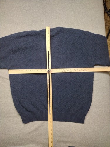 John Weitz Sweater Mens Extra Large Vintage Blue V Neck Embroidered Golfer USA - Picture 9 of 12