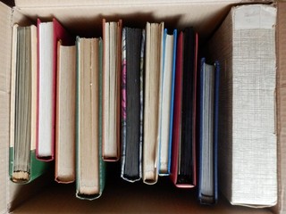 Briefmarkensammlung Deuts. / Europa 12 Alben auch Viererblöcke & Eckrandstücke
