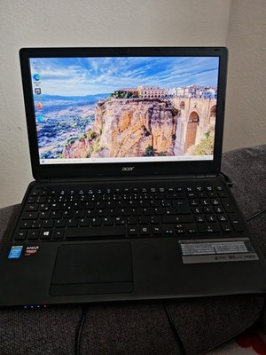 Acer Aspire E1-572G , Intel Core i5-4200U, AMD HD 8670M,4GB RAM,500GB HDD,Win10 