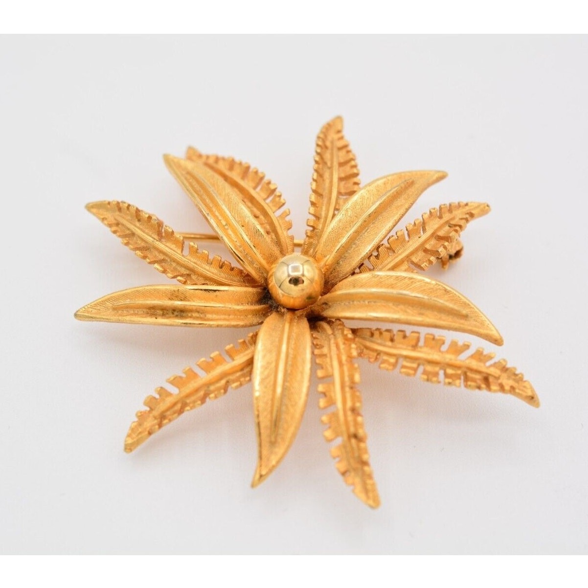 PIM Vintage Flower Pin Brooch Brushed Gold Matte Petals Signed 1980s 80s BinAT
