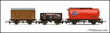 Hornby R60048 Tripple Wagon Pack, Mixed Wagons with Box Van - Era 3