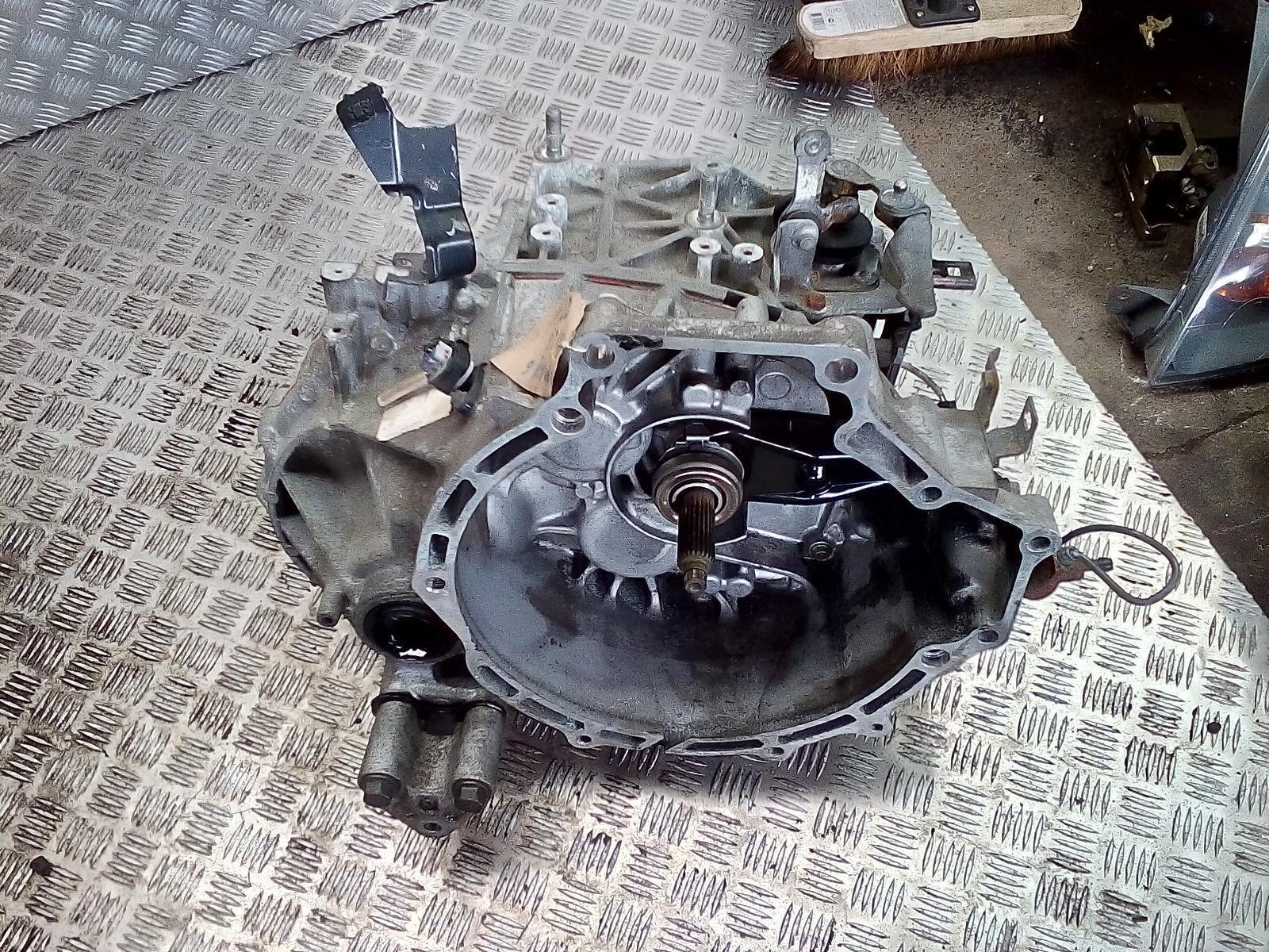Picture 1 of 4
