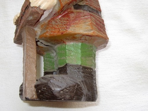 Charming Rustic Garden Welcome Gnome w/ Welcome Sign Polystone New No Box. - 第 6/12 張圖片
