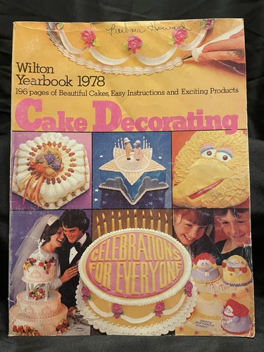 19 issue lot Wilton Yearbook of Cake Decorating 1976-1987 - Imagen 12 de 18
