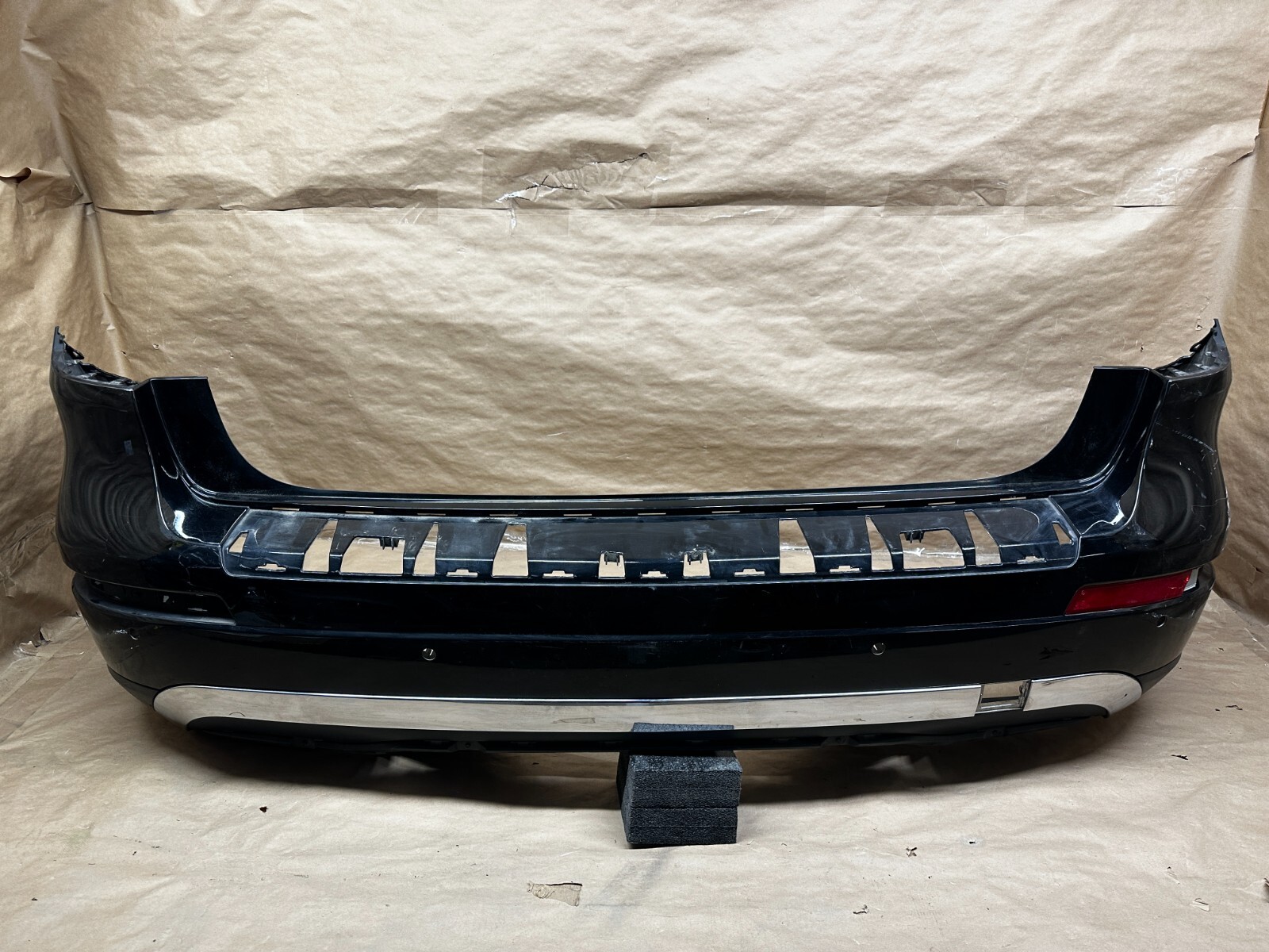 2013 - 2015 MERCEDES GL Gl550 OEM Complete Chrome Rear Bumper 